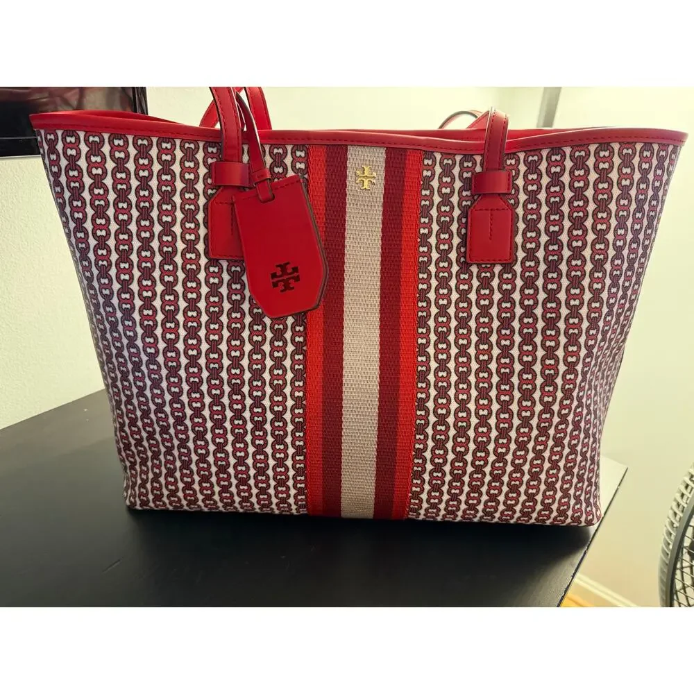 Tory Burch Gemini Link Canvas Tote in Liberty Red - Picture 1 of 9